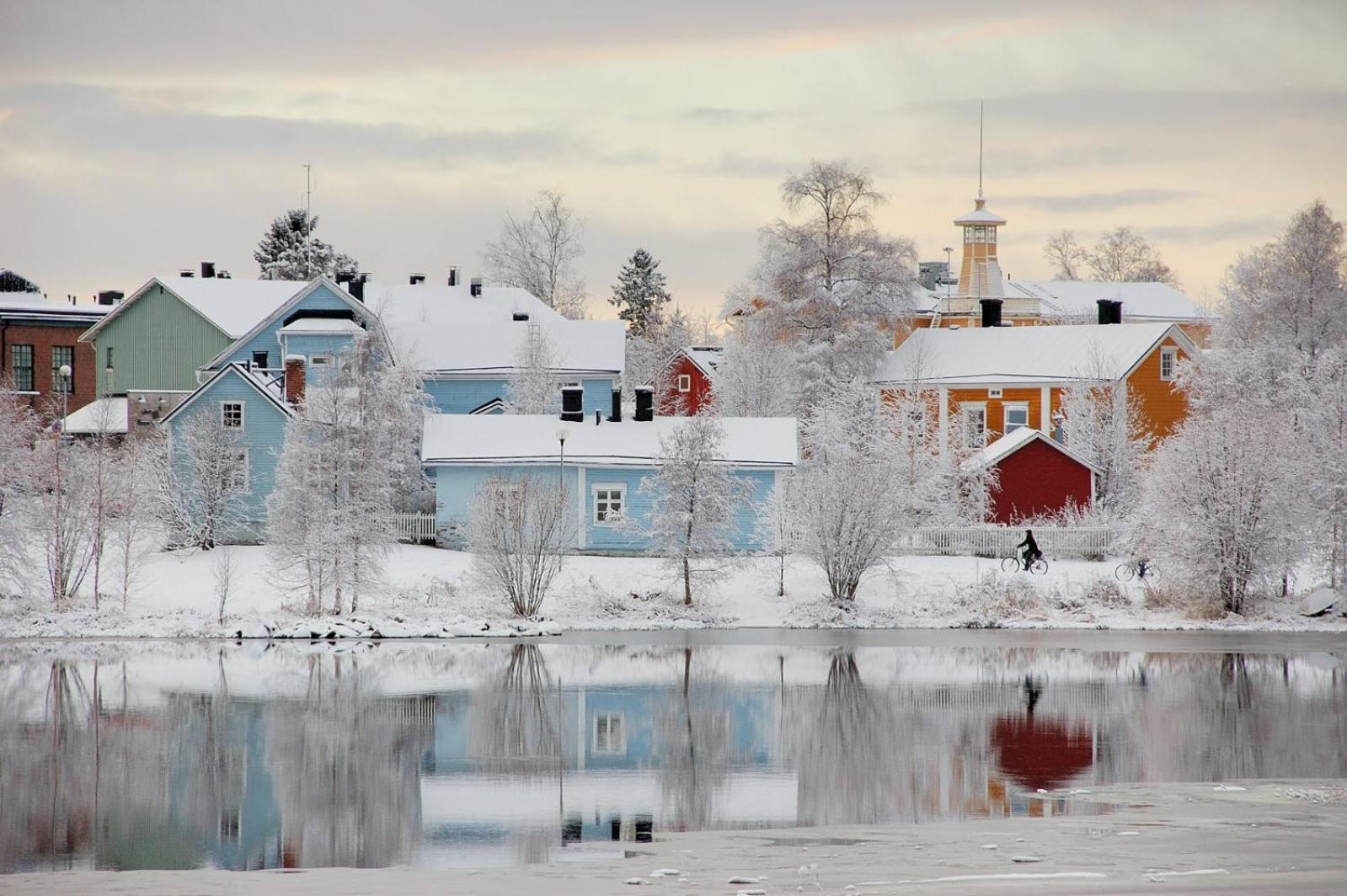 Kaarteen Yksioe Oulu Exterior foto
